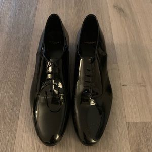 YSL real patent leather dress shoes